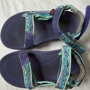 Toddler TEVA size 8